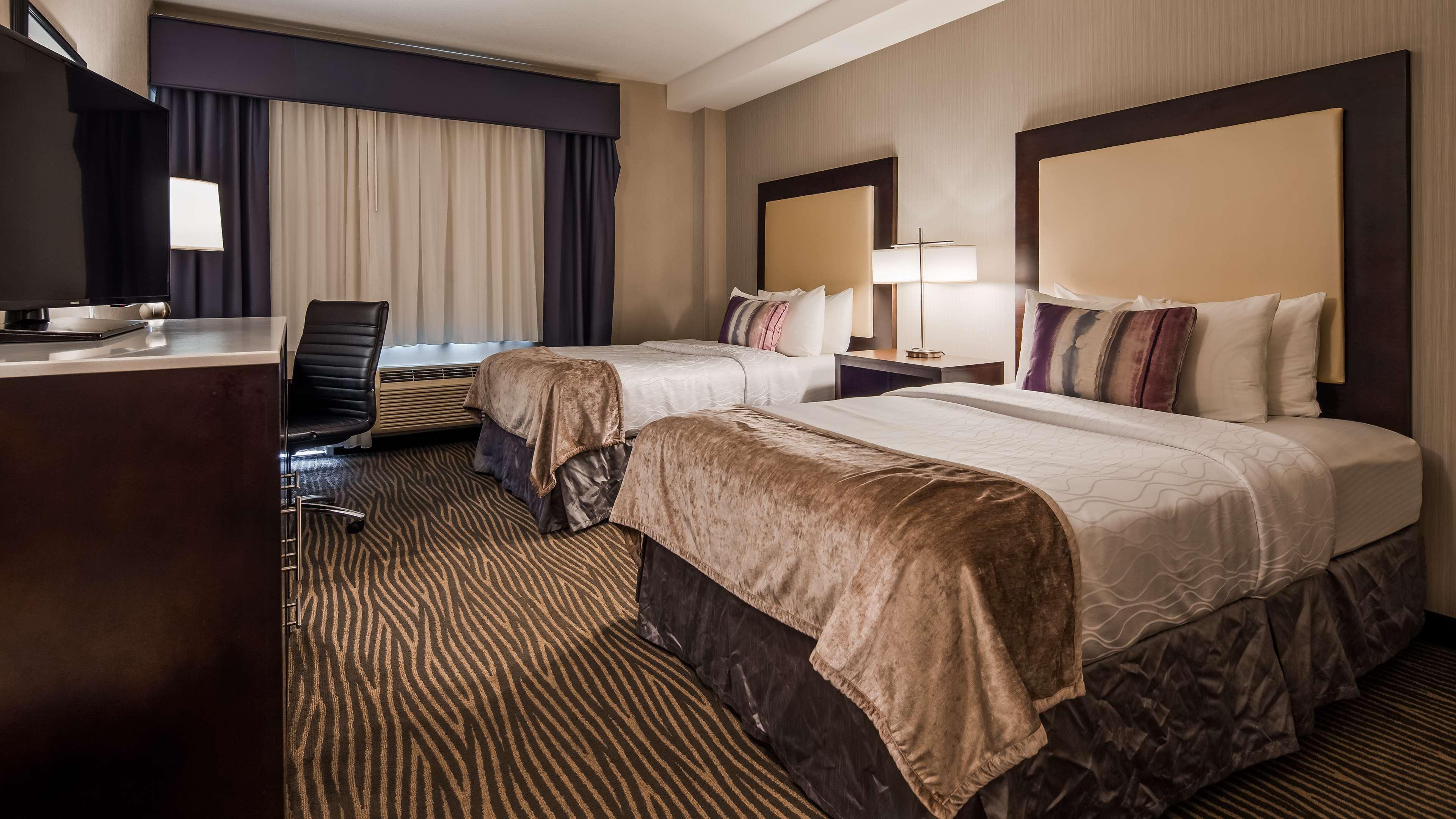Best Western Plus Hotel At The Convention Center Long Beach Exterior photo